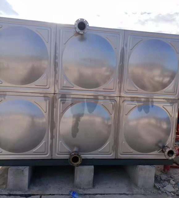 雅安组合式不锈钢水箱，玻璃钢水箱的替代品，不锈钢冲压板组合水箱